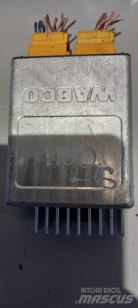 MAN TGA.  81258117010 Electrónica