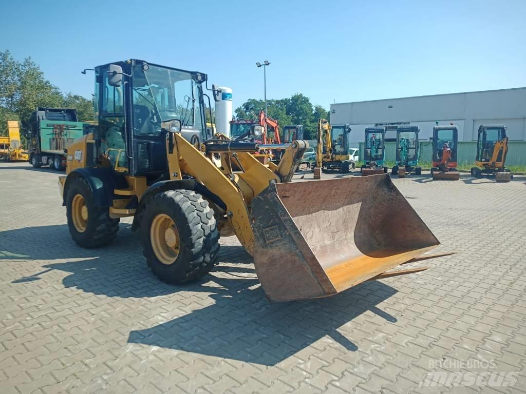 CAT 908 M Pás carregadoras de rodas