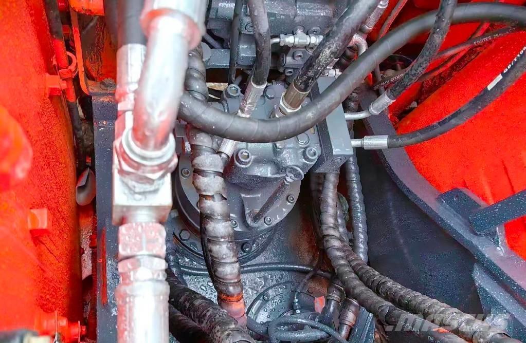 Doosan DX 140 Escavadoras de rastos