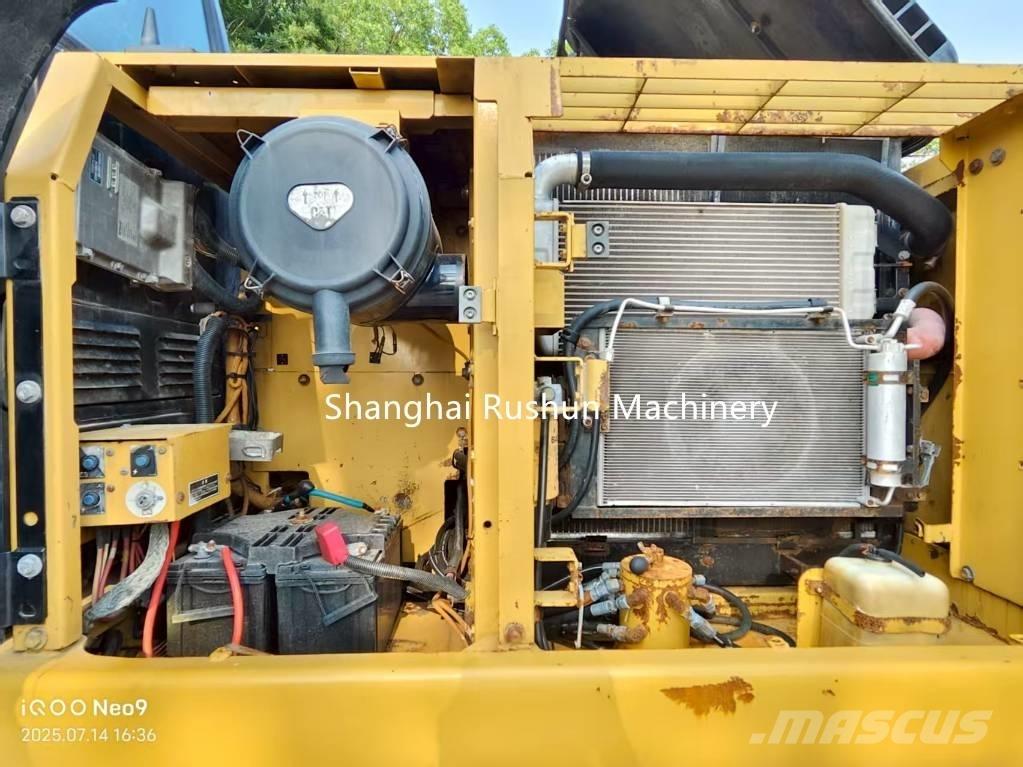 CAT 320 D Escavadoras de rastos