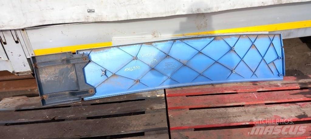 Volvo FH 12.   1062998 Cabines e interior