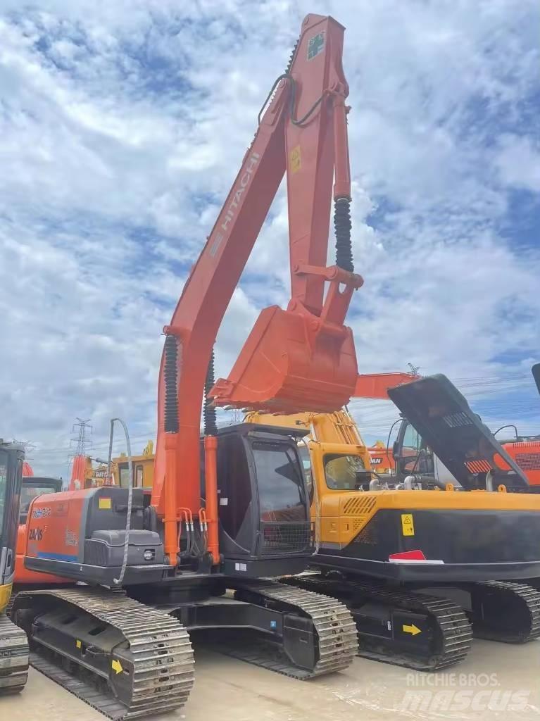 Hitachi ZX 200 Escavadoras de rastos