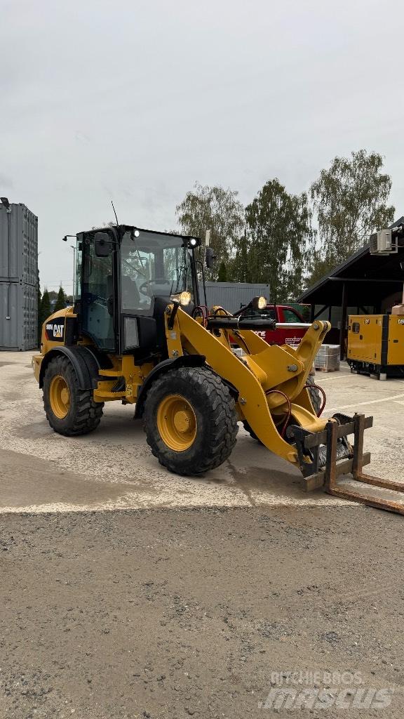 CAT 908 Pás carregadoras de rodas