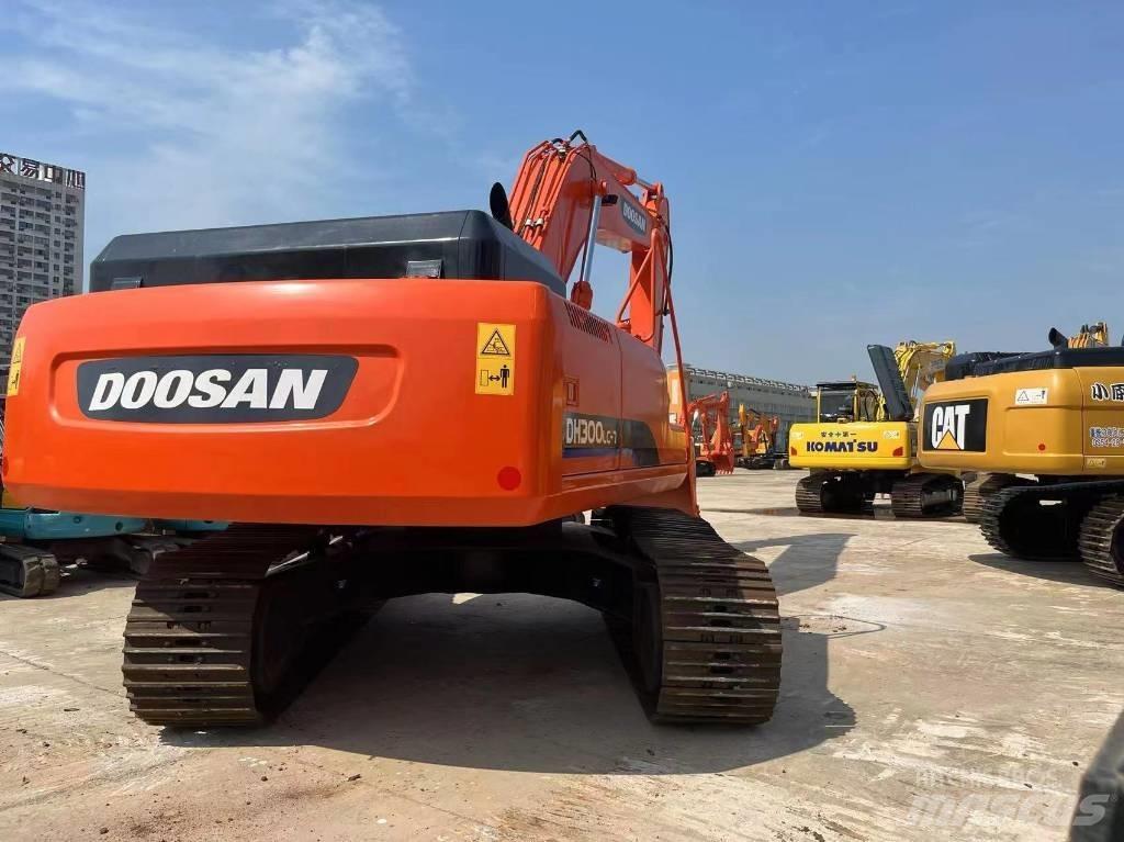 Doosan 300-7 Escavadoras de rastos