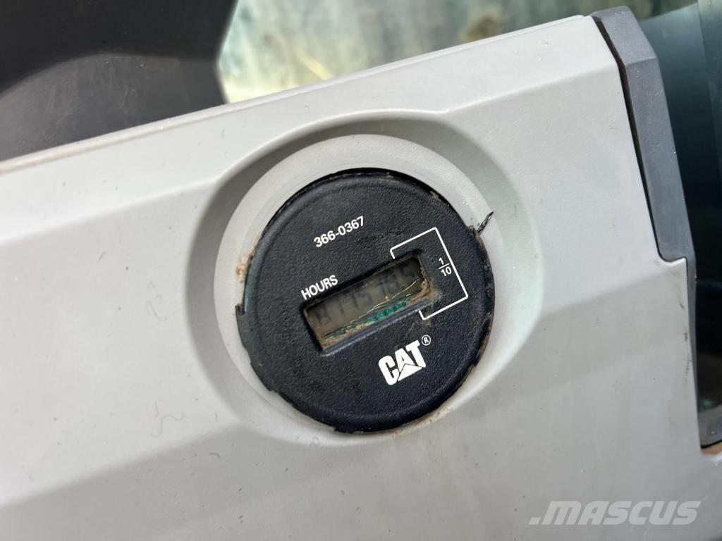 CAT 390 F L Escavadoras de rastos