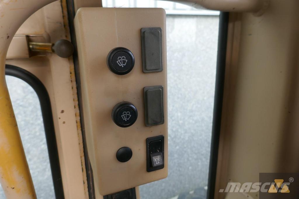 CAT 140H Motoniveladoras