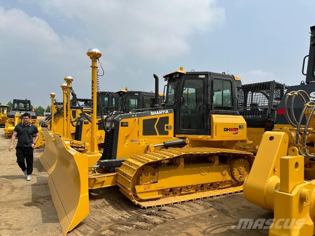 Shantui DH 13 Dozers - Tratores rastos