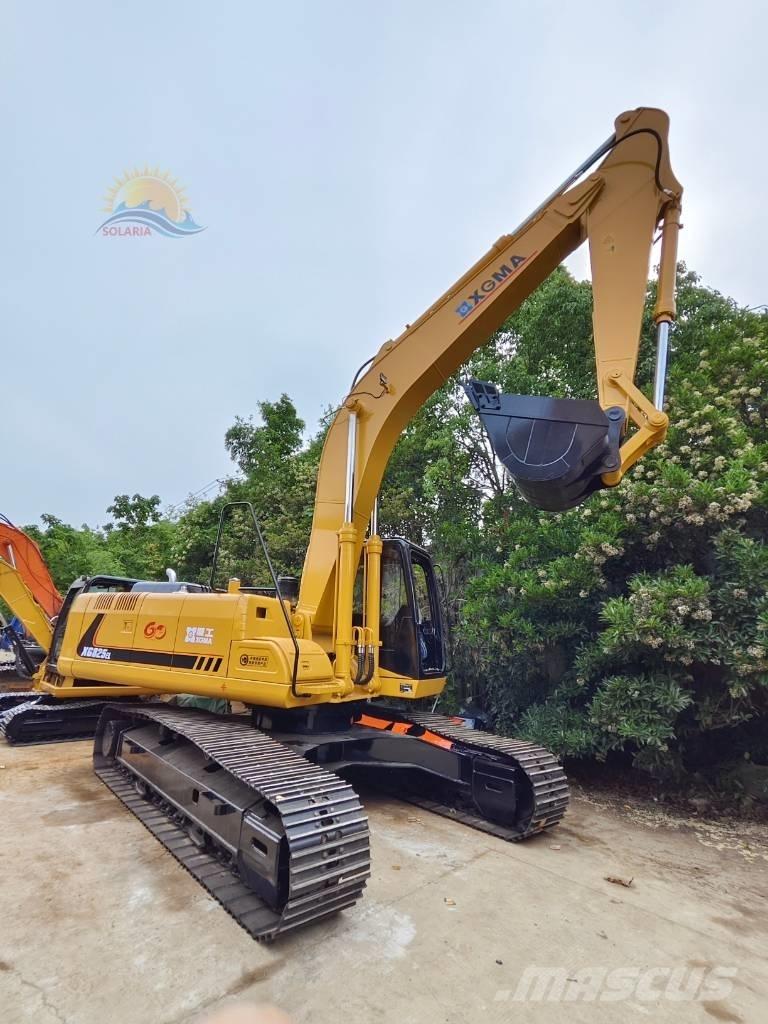 XGMA XG 825LC Escavadoras de rastos