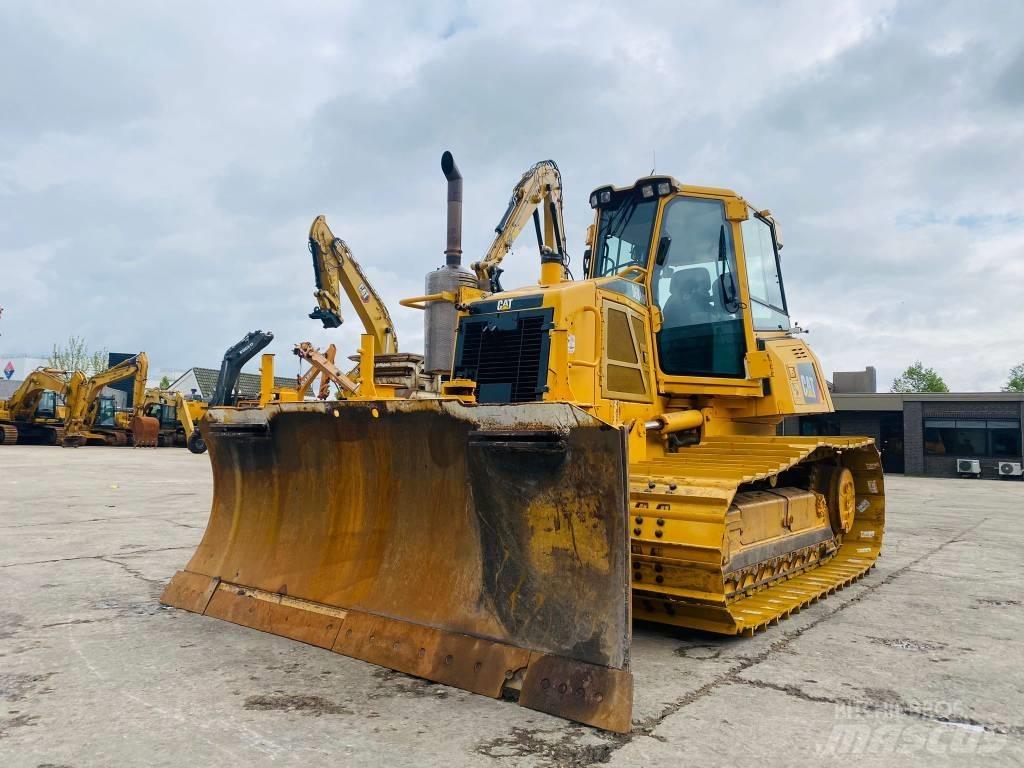 CAT D 6 K LGP Dozers - Tratores rastos