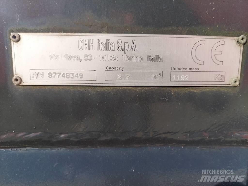 CASE 721 F Baldes