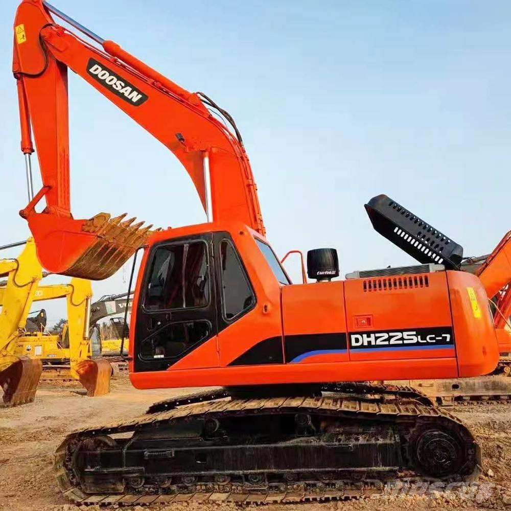 Doosan DH 225 LC-7 Escavadoras de rastos