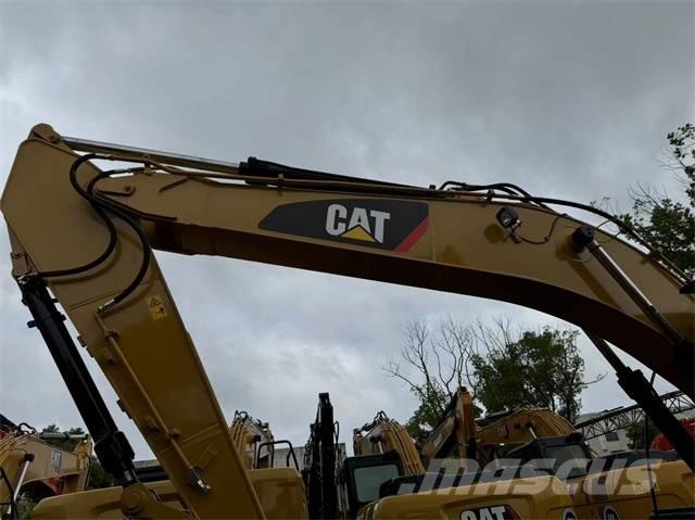 CAT 320 D2L Escavadoras de rastos