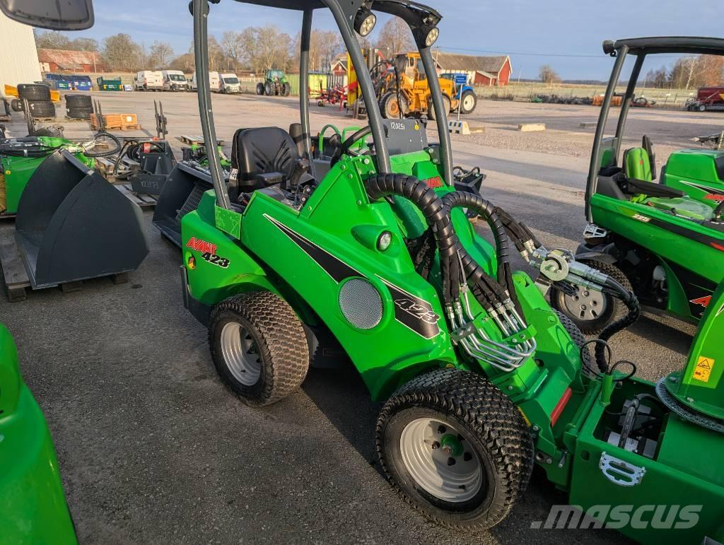 Avant 423 Carregadoras de direcção deslizante