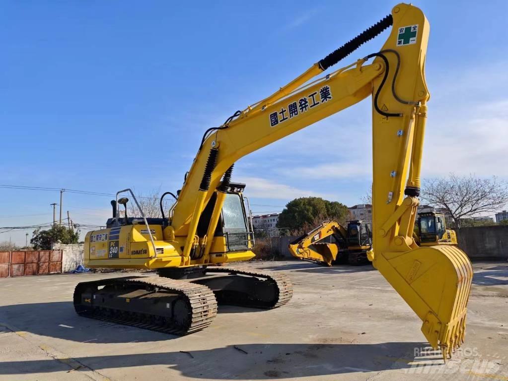 Komatsu PC 240-8 Escavadoras de rastos