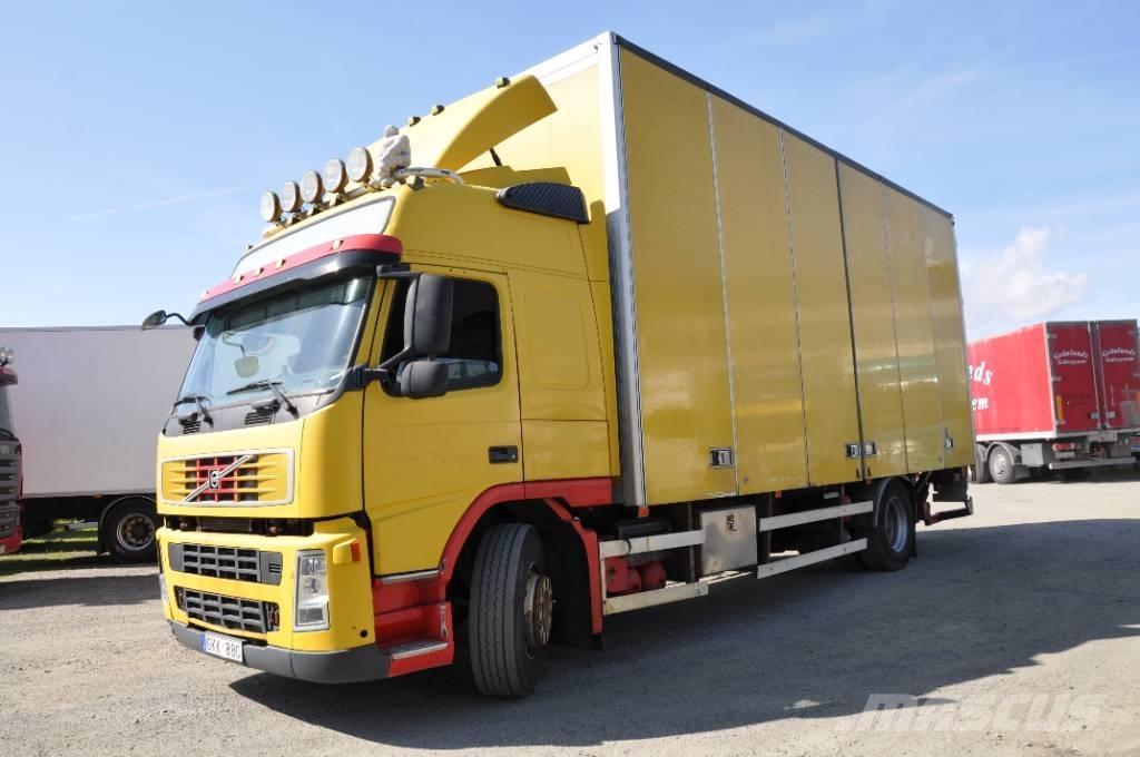 Volvo FM-340 4*2 Camiões de caixa fechada