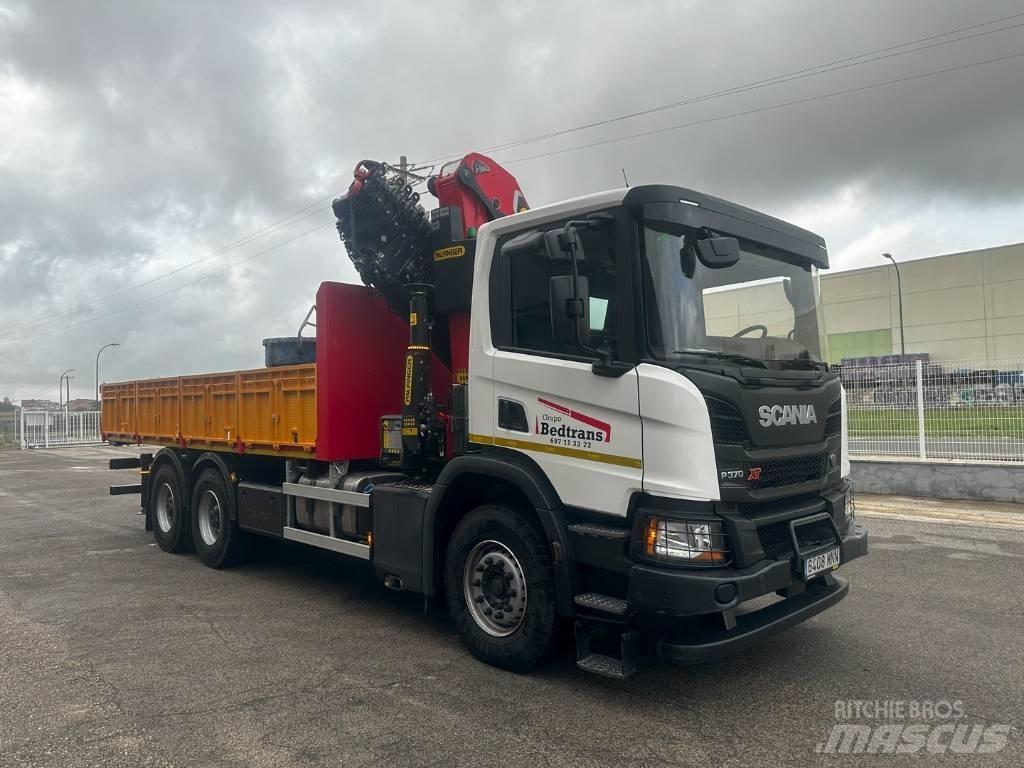Scania P 370 Camiões grua