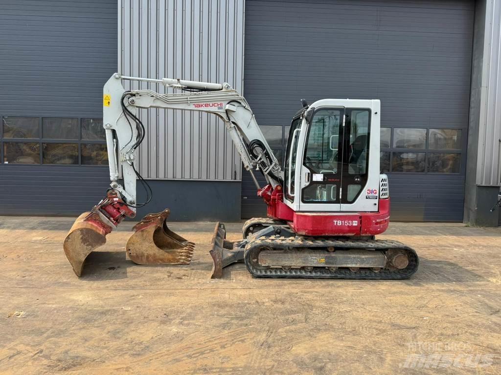 Takeuchi TB153 Escavadoras especiais
