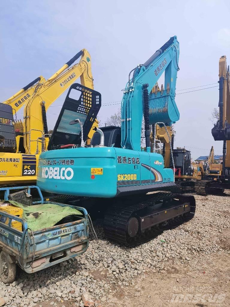 Kobelco SK 200 Escavadoras de rastos