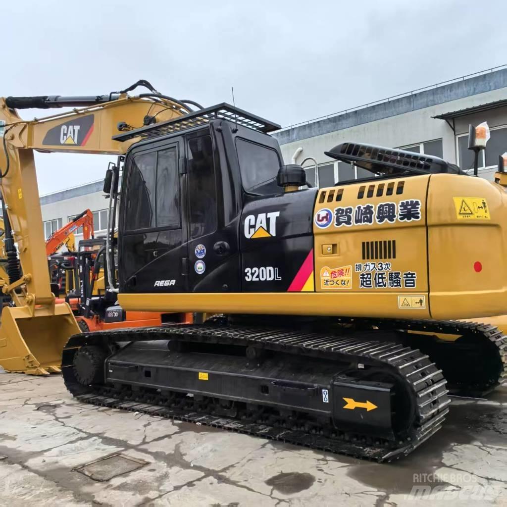 CAT 320 D L Escavadoras de rastos