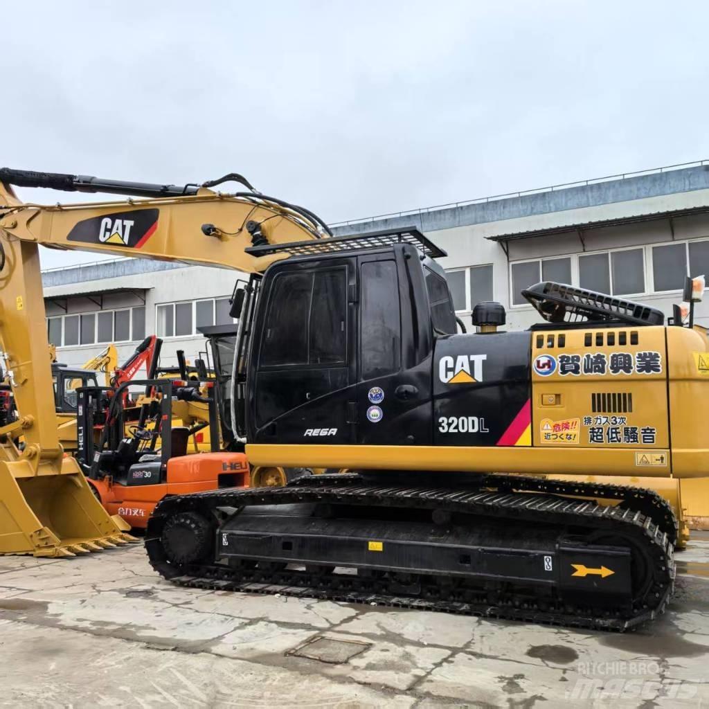CAT 320 D L Escavadoras de rastos