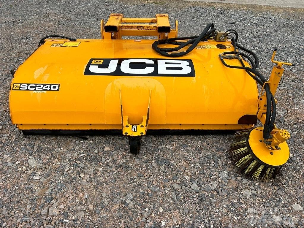 JCB SC 240 Escovas