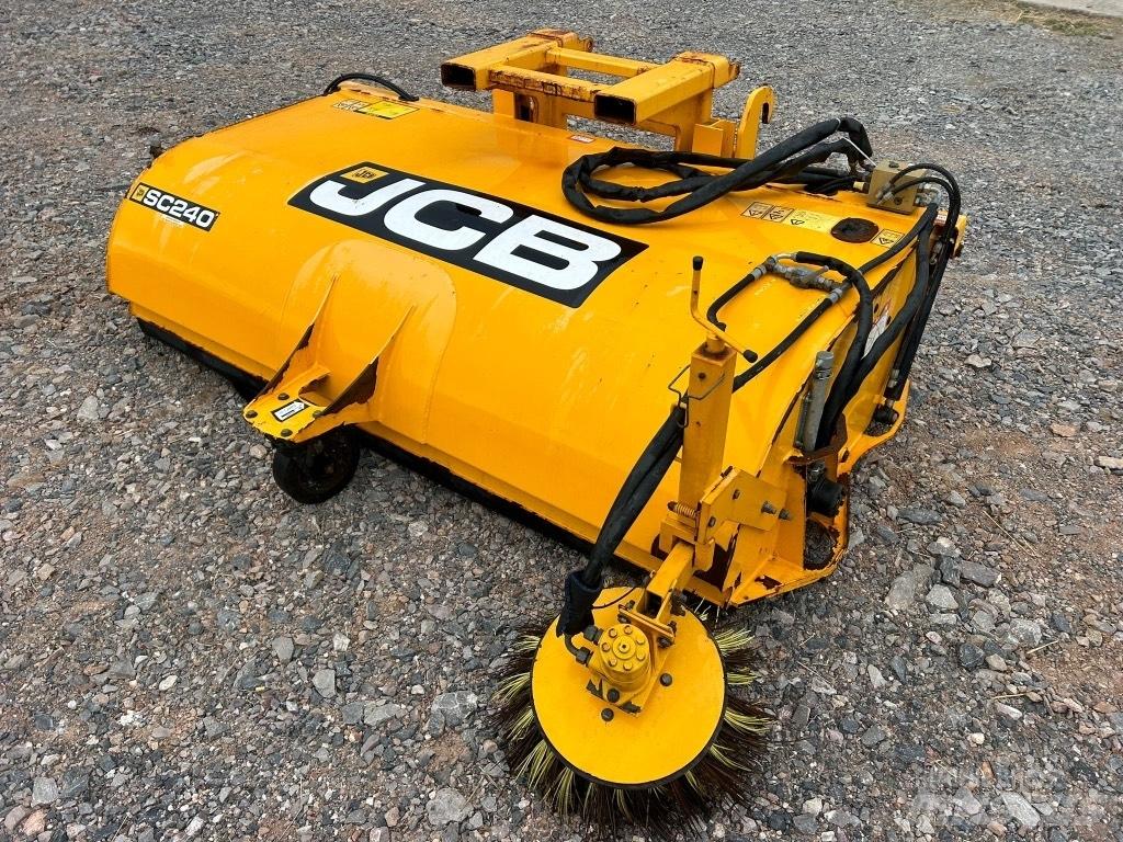 JCB SC 240 Escovas