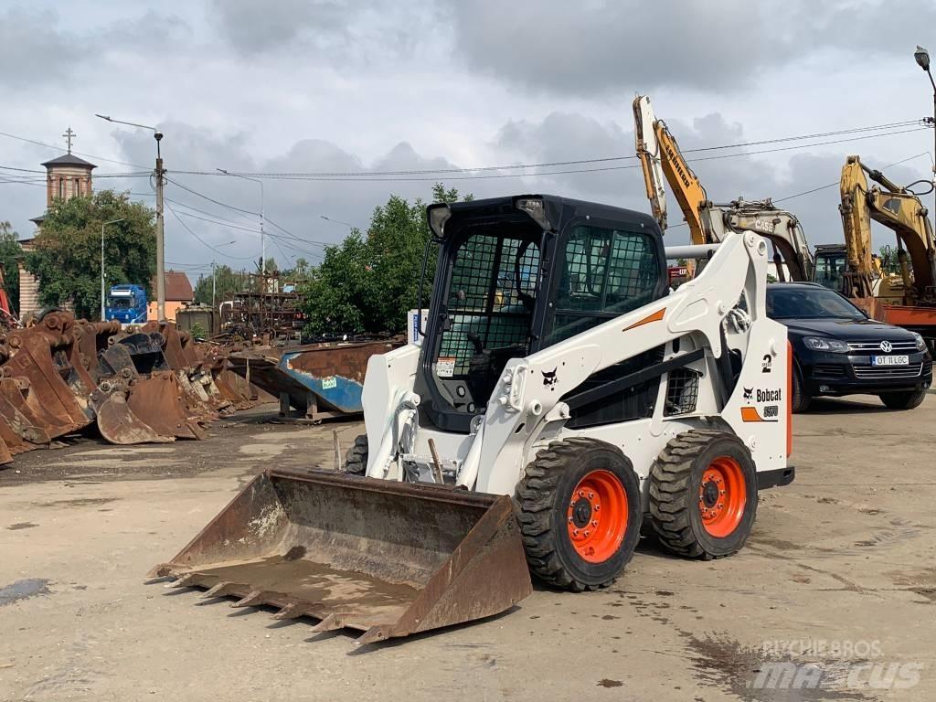 Bobcat S 570 Carregadoras de direcção deslizante