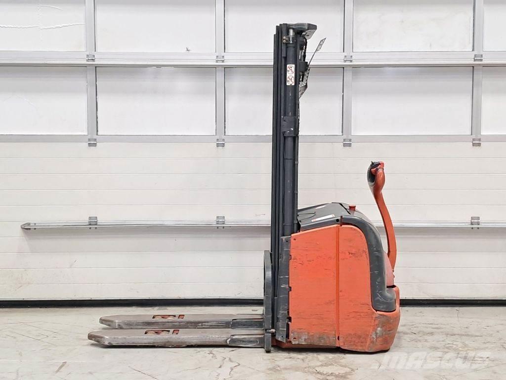 Linde L14 Empilhador para operador externo