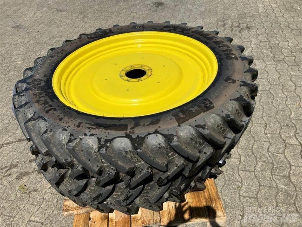 BKT 320/90R42 Pneus Agrícolas