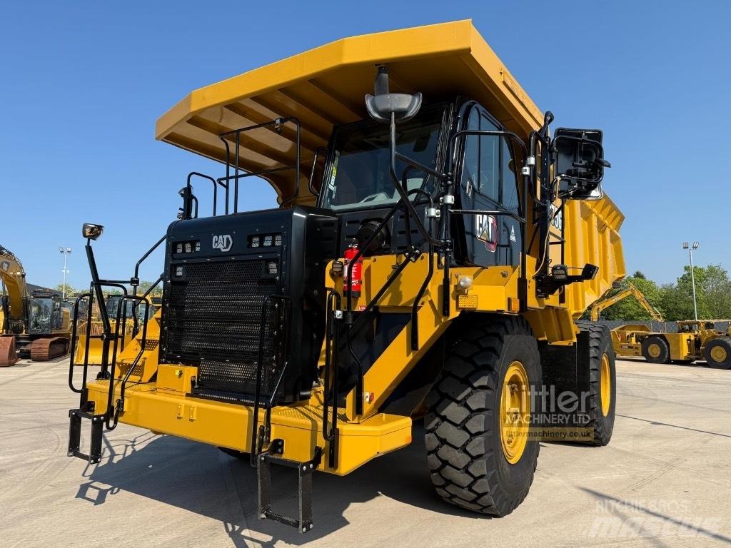 CAT 775 G Camiőes dumper basculantes rígidos