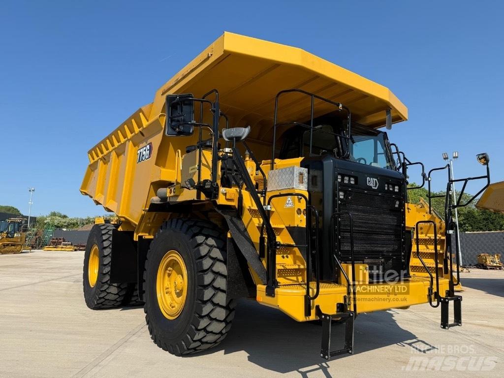CAT 775 G Camiőes dumper basculantes rígidos