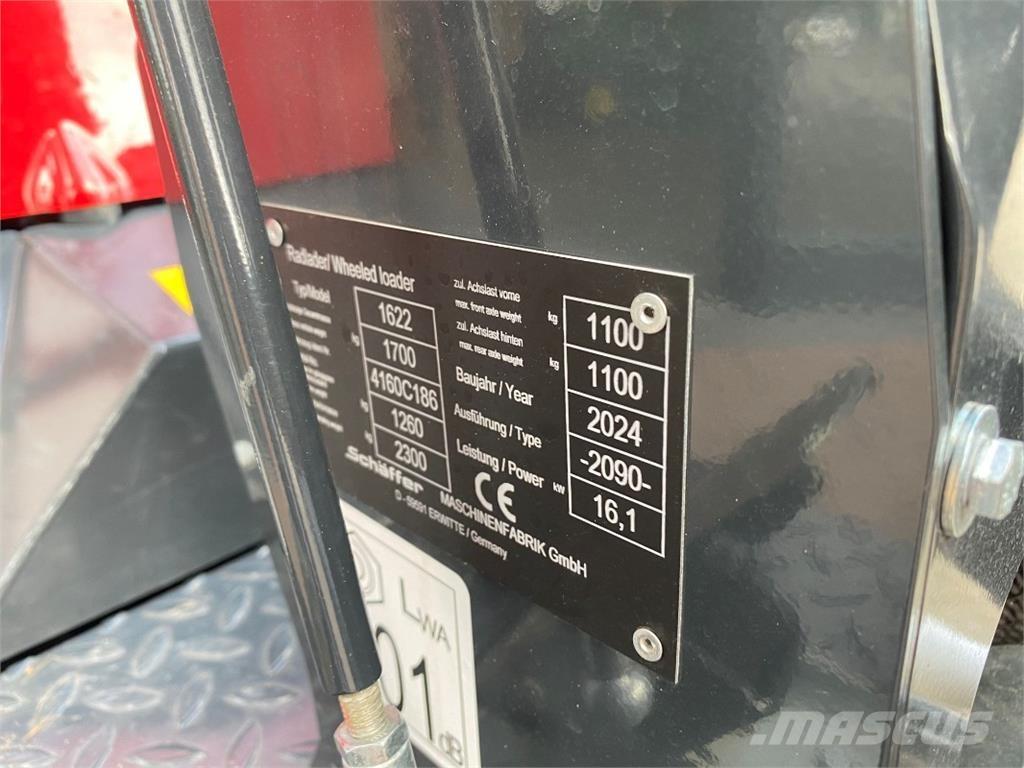 Schäffer 1622 Pás carregadoras de rodas