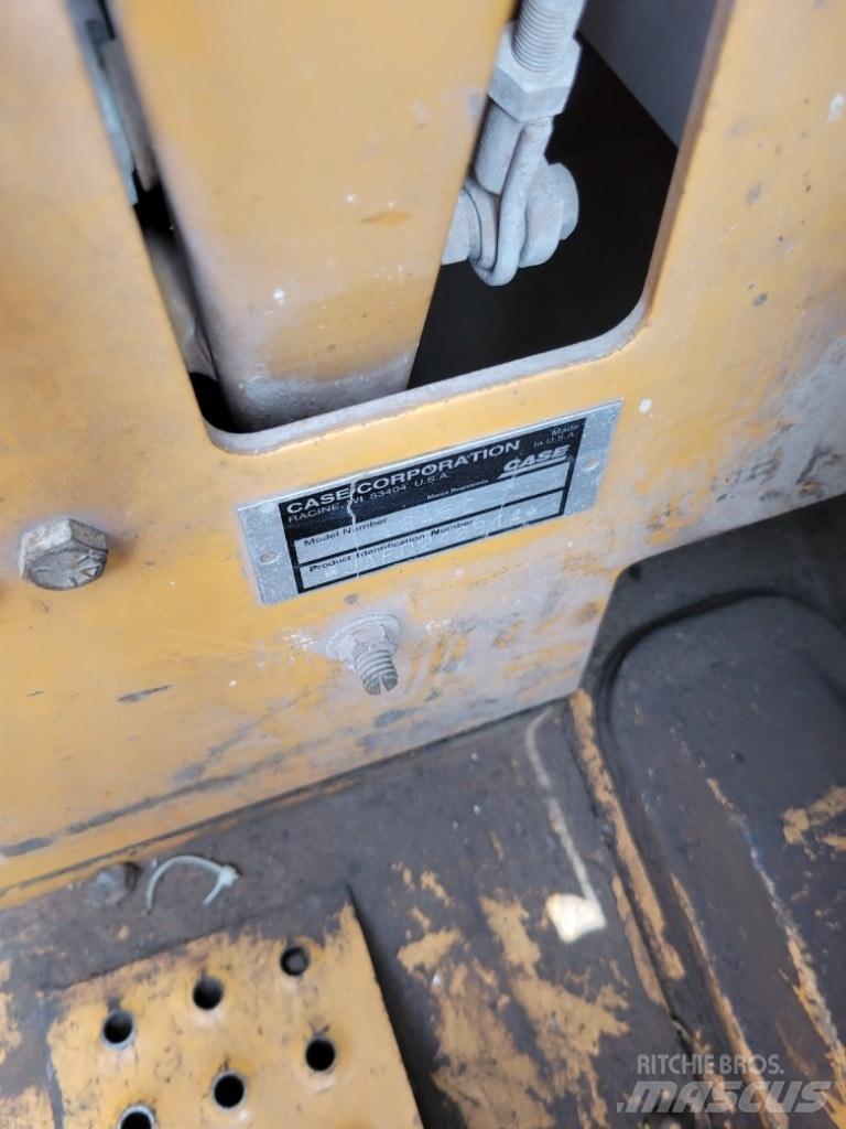 CASE 1845 C Carregadoras de direcção deslizante