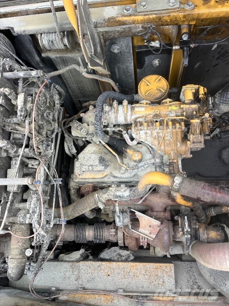 CAT 324 E Escavadoras de rastos