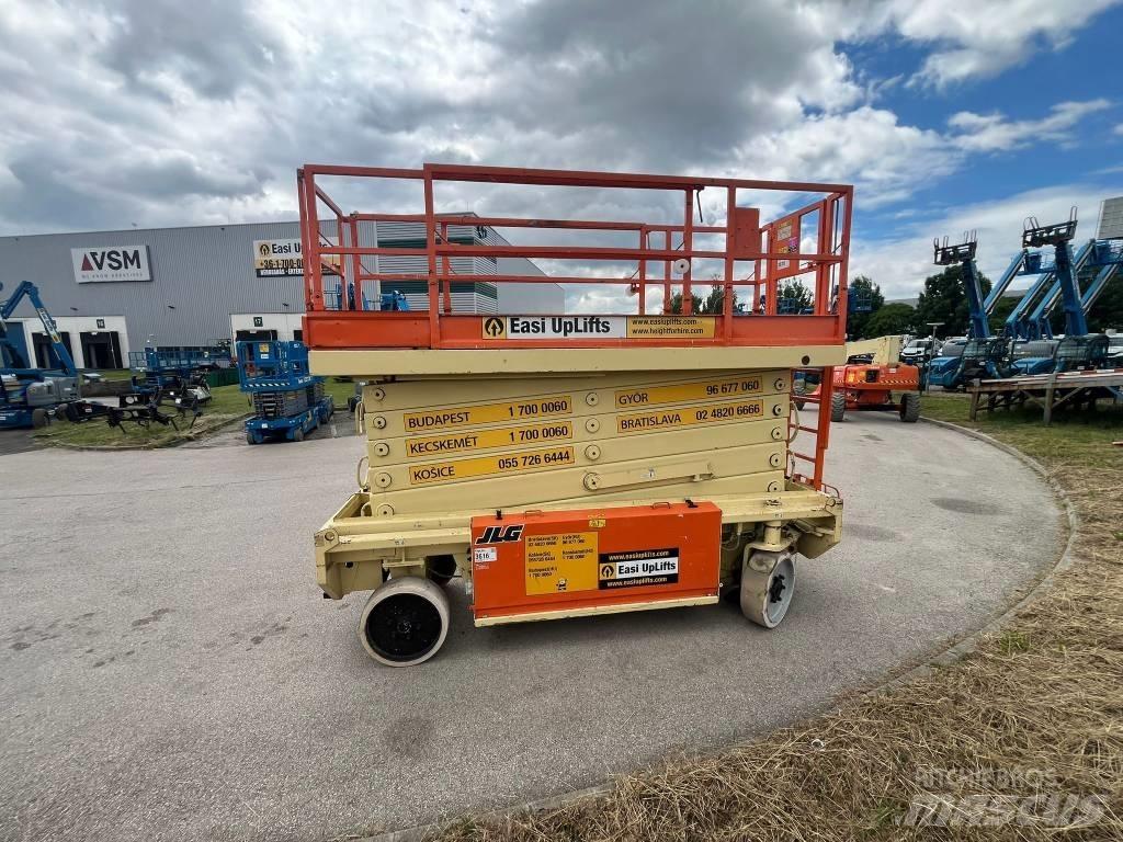 JLG Liftlux 180-12 Elevadores de tesoura