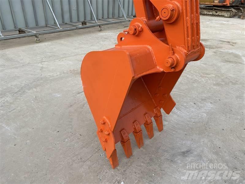 Doosan DH 80 G Escavadoras de rastos