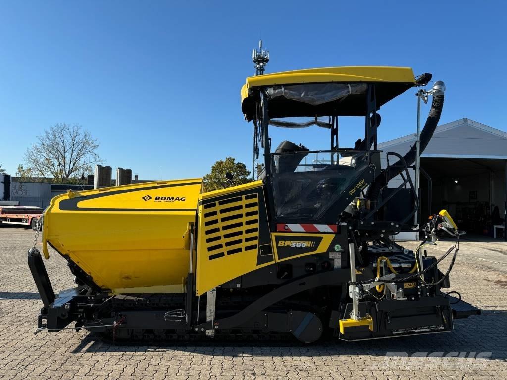 Bomag BF 300 C-2 Pavimentadoras de asfalto
