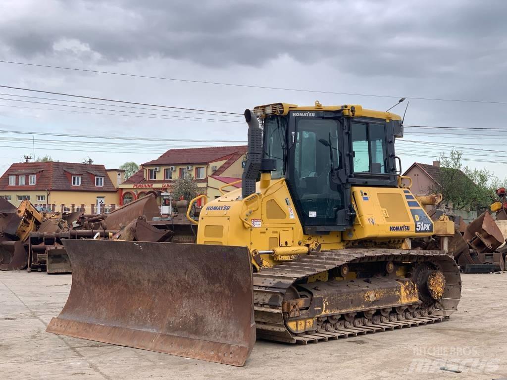 Komatsu D 51 PX-24 Dozers - Tratores rastos