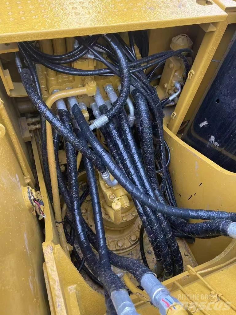 CAT 320 D2 Escavadoras de rastos
