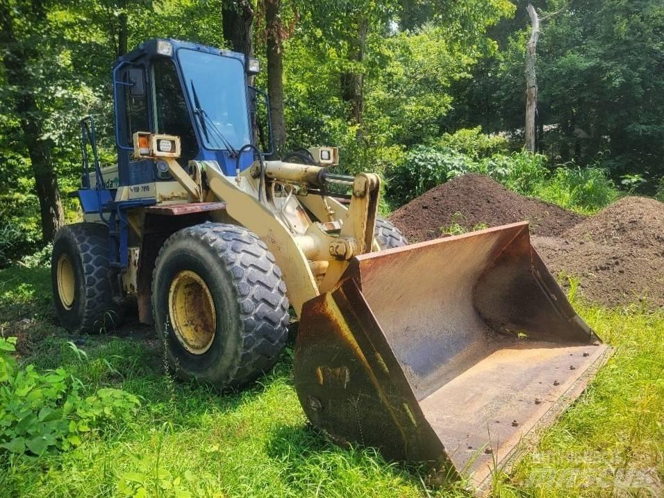 Komatsu WA 250 Pás carregadoras de rodas