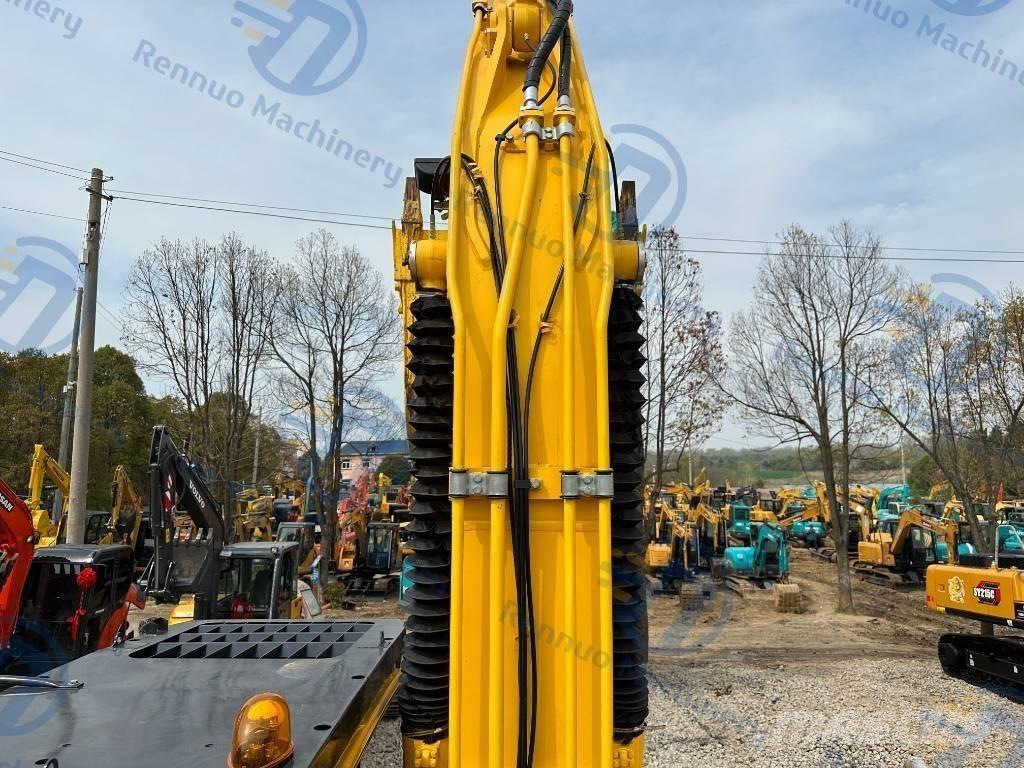 Komatsu PC200-8 Escavadoras de rastos