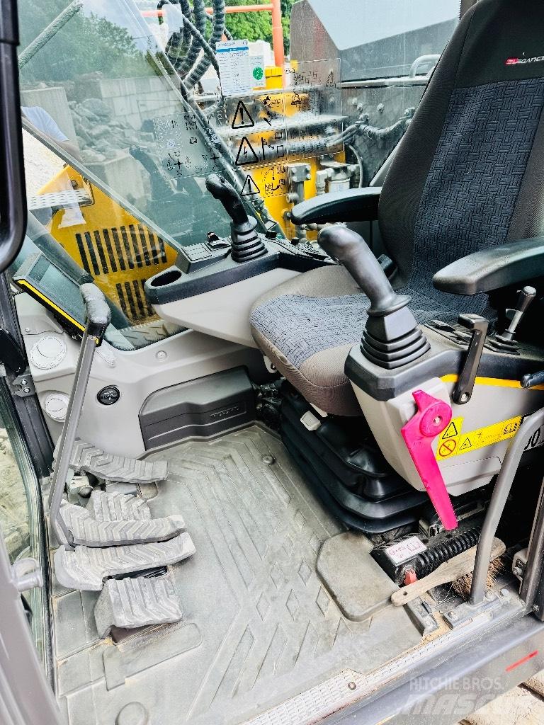 Volvo ECR 145 E Escavadoras de rastos