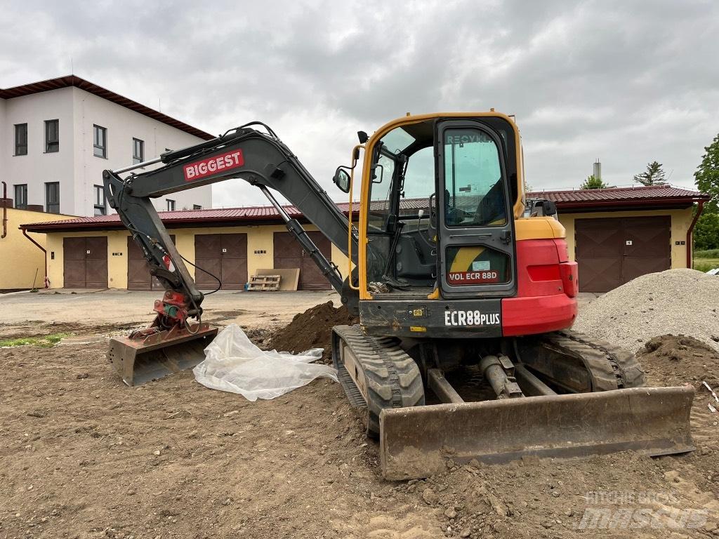 Volvo ECR 88 PLUS Escavadoras Midi 7t - 12t