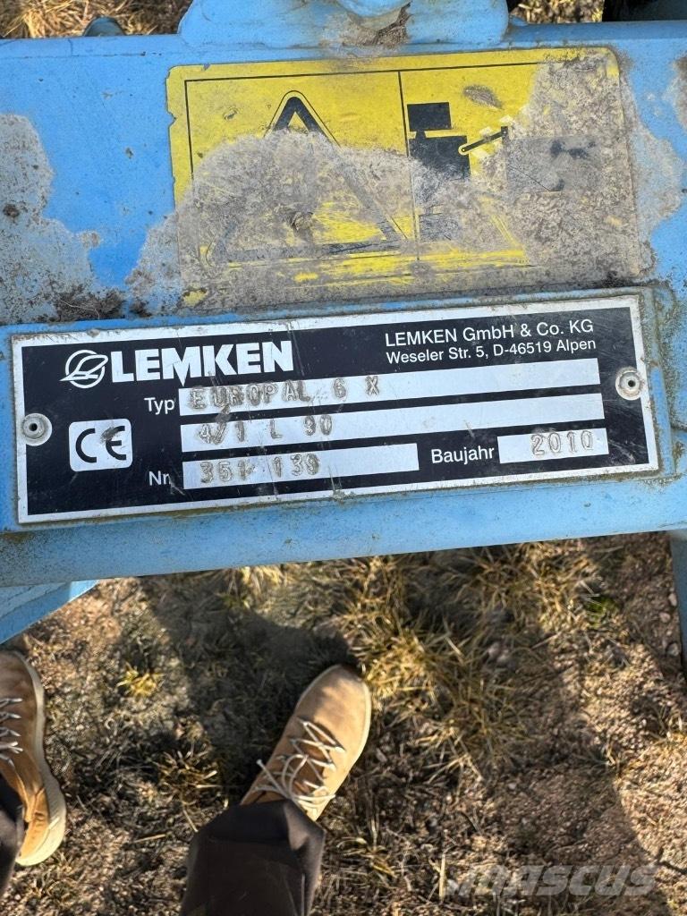 Lemken EurOpal 6 X Charruas reversíveis