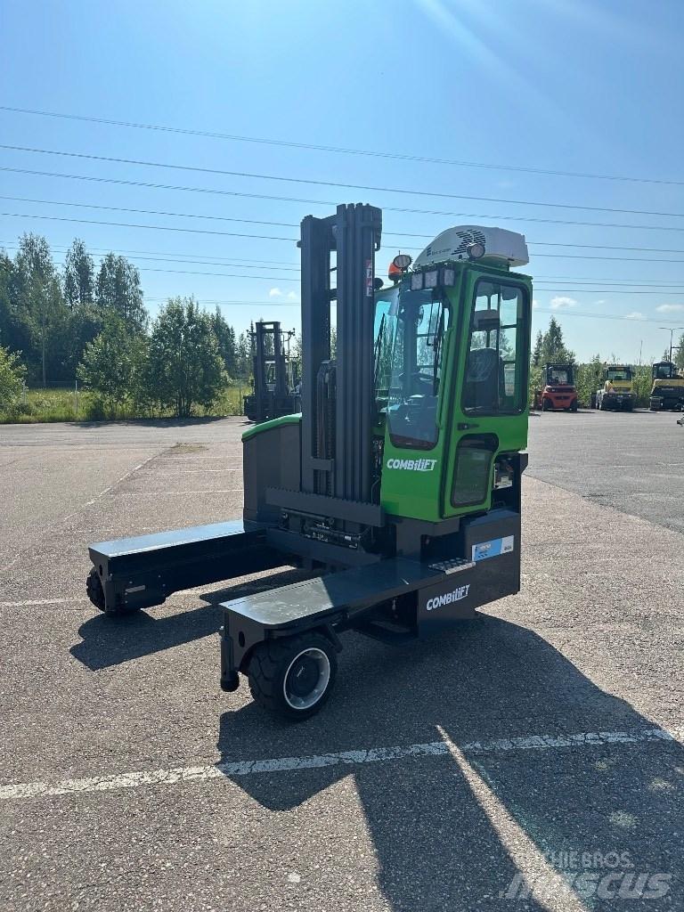 Combilift C 4000 E Carregadores laterais