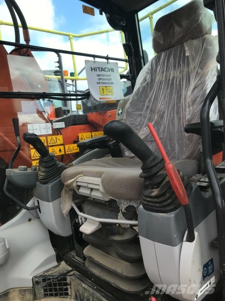 Hitachi ZX 135 US-6 Escavadoras de rastos