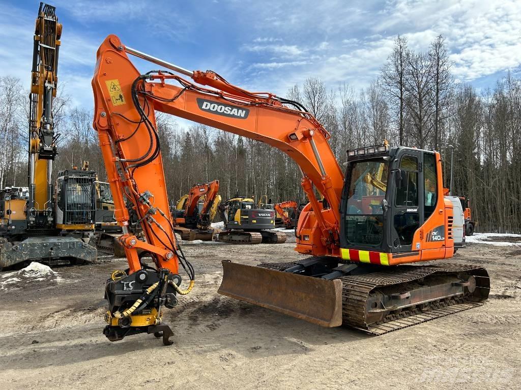 Doosan DX 140 LCR-3 Escavadoras de rastos