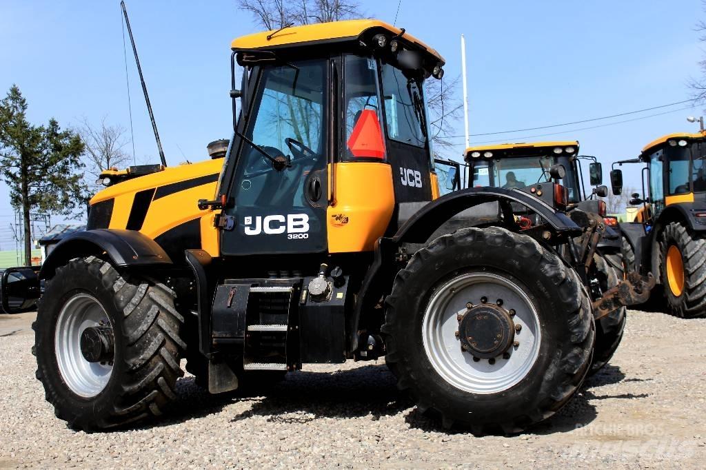 JCB Fastrac 3200 Tratores Agrícolas usados