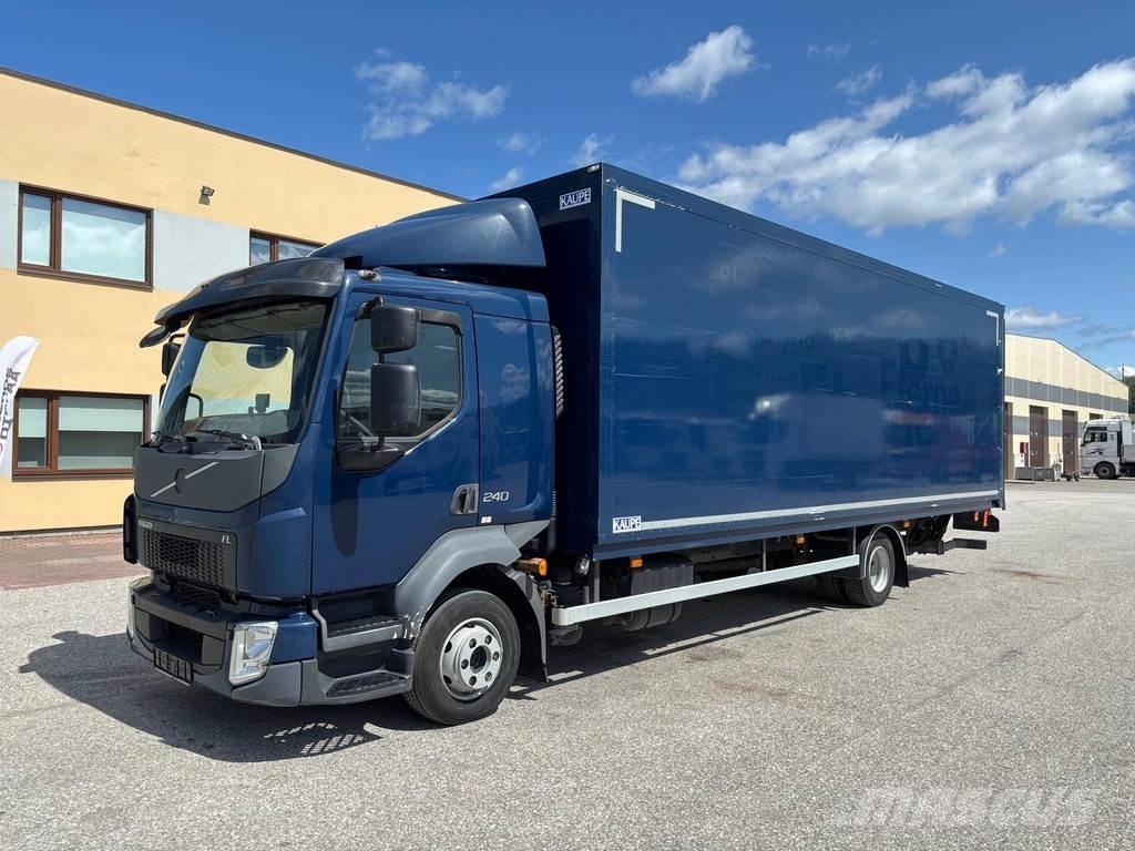 Volvo FL240 + LIFT Camiões de caixa fechada