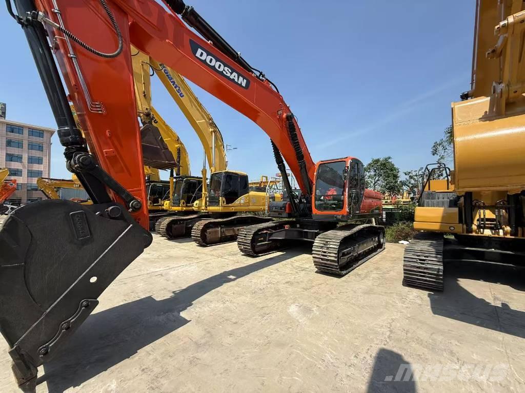 Doosan DX 340 Escavadoras de rastos